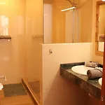 Avec Piscine Privee Chauffee Toute L'annee וילה