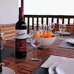 Avec Piscine Privée Chauffée Toute L'année