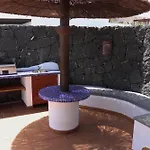 Avec Piscine Privée Chauffée Toute L'année *