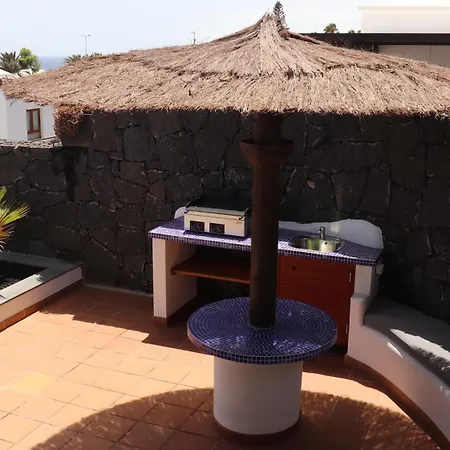 Avec Piscine Privee Chauffee Toute L'annee Villa