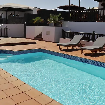 Avec Piscine Privee Chauffee Toute L'annee *