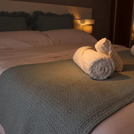 Avec Piscine Privee Chauffee Toute L'annee *