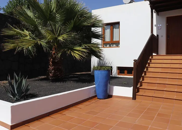 Avec Piscine Privee Chauffee Toute L'annee Vila *