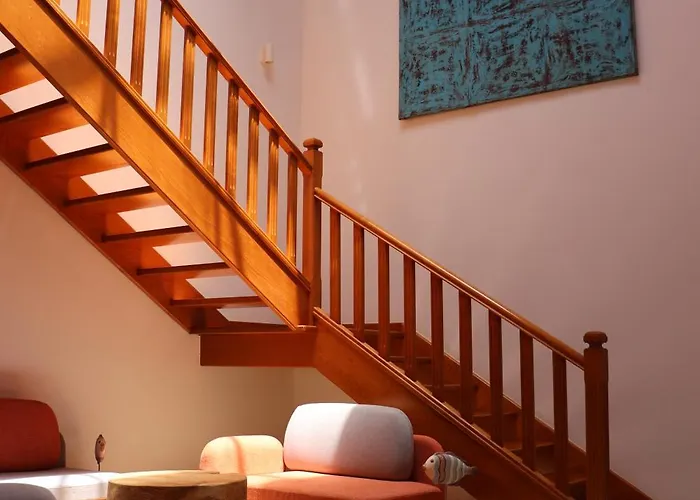 Avec Piscine Privée Chauffée Toute L'année *