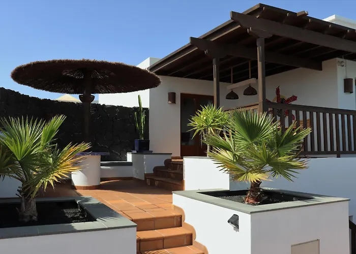 Avec Piscine Privée Chauffée Toute L'année Villa *